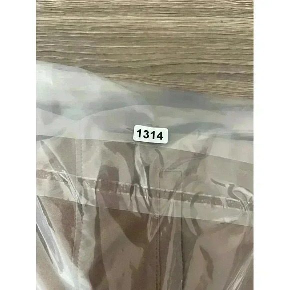 Athleta High-Rise Cardiff Pants Cuffed Pleated Belted Women's 10 Brown Pockets - Picture 12 of 12